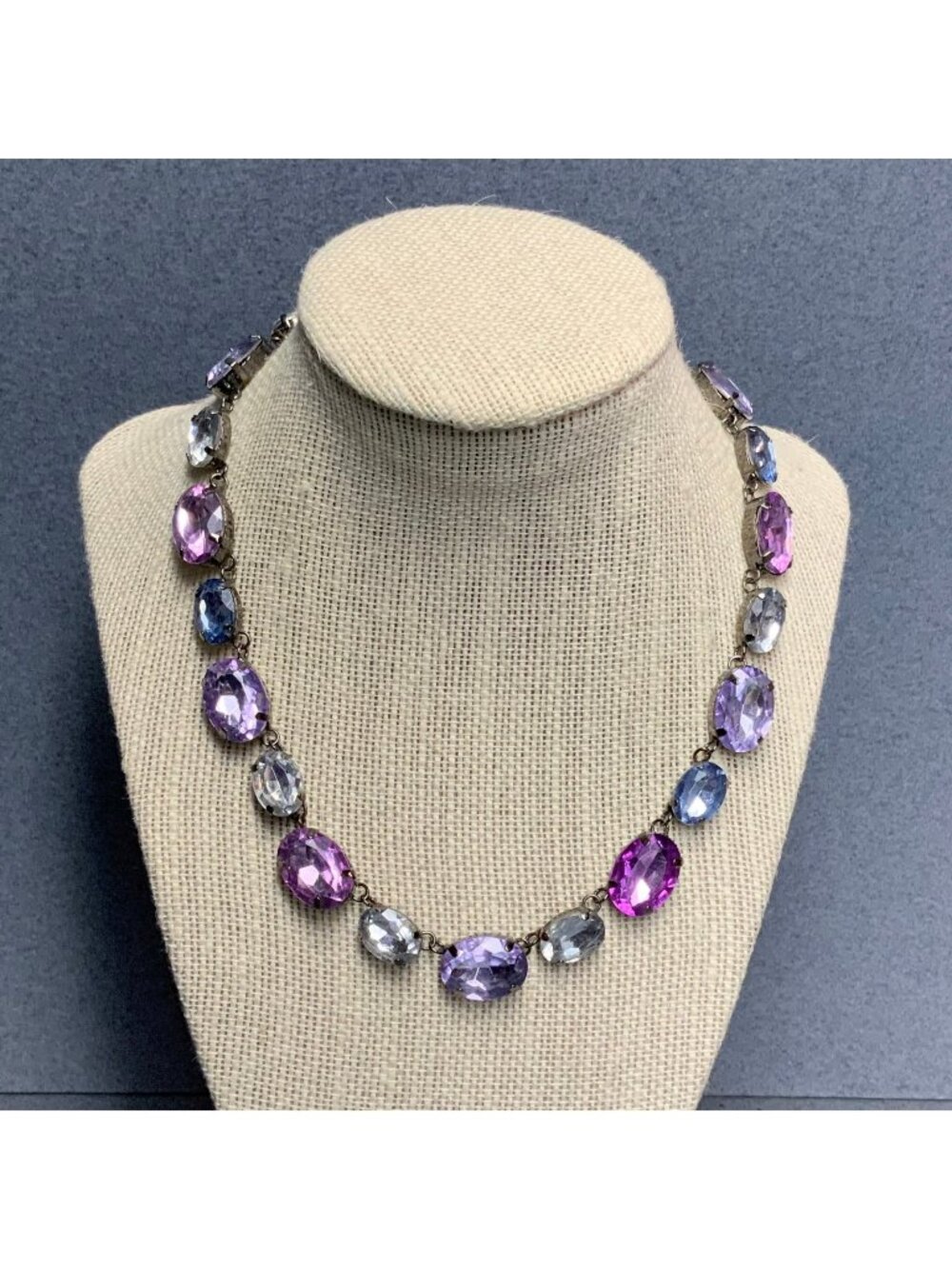 Liz Claiborne Sparkle Necklace 16 In Faceted Magenta Purple Blue Gunmetal Silver